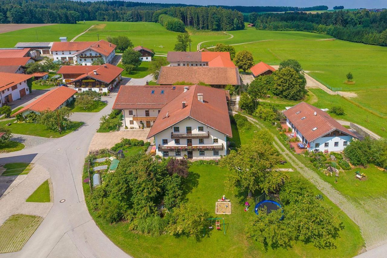 Gilg-Kraeuterhof Apartment Schnaitsee Luaran gambar